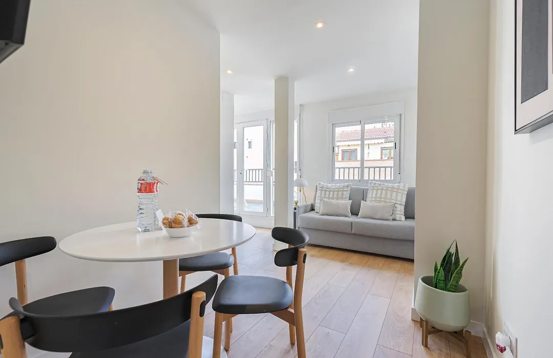 Madrid Sur Apartments By Olala Homes-1